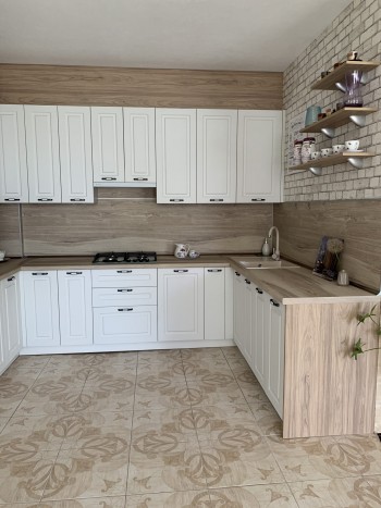Модульная кухня Капри 1,6 м (Камень темный/Серый) в Мирном - mirnyj.mebel54.com | фото
